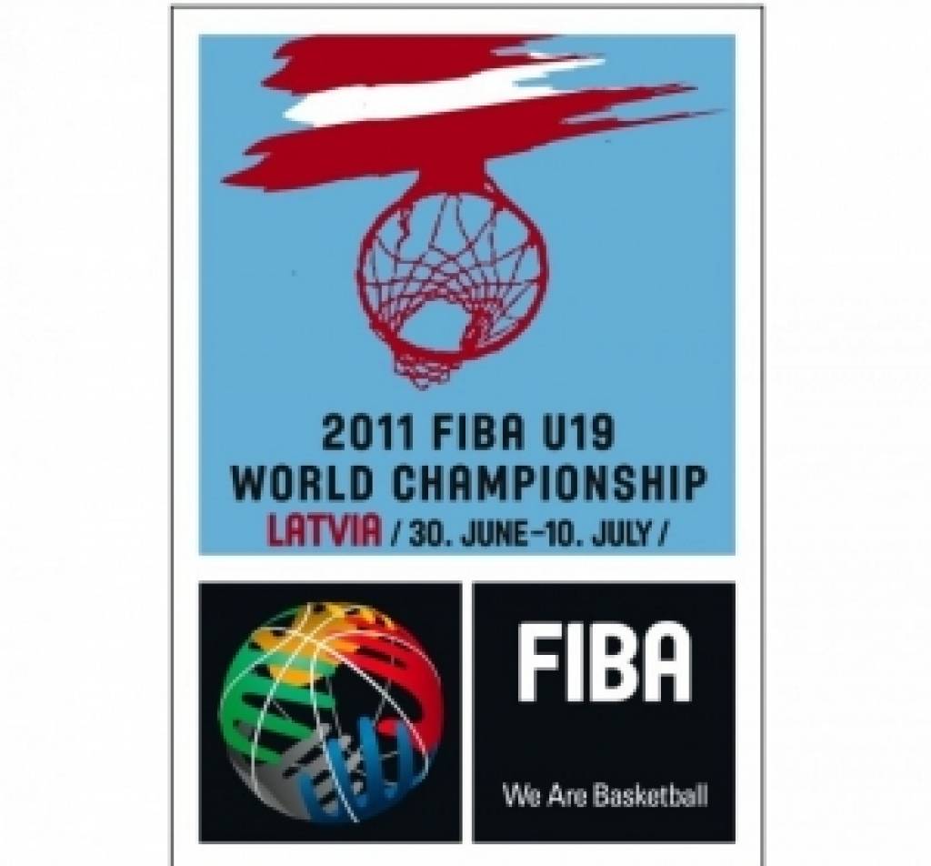 U-19 valstsvienība Liepājā stādīs ziedus un iesildīsies FIBA Pasaules čempionātam