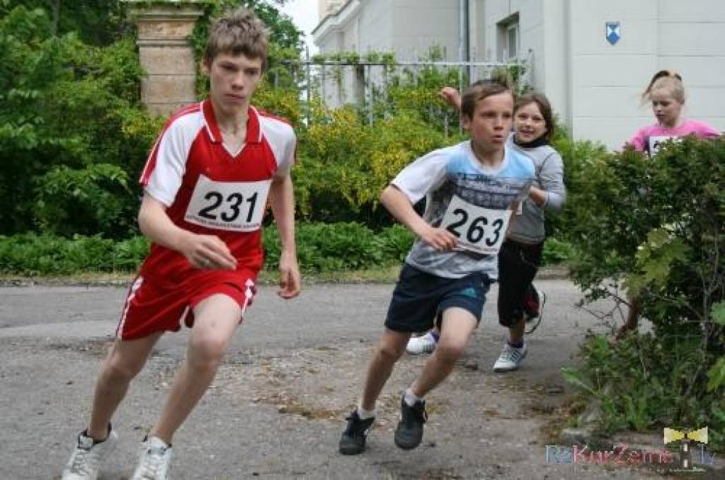 Kazdangā nākamnedēļ notiks tradicionālais skrējiens "Kazdangas apļi 2011"