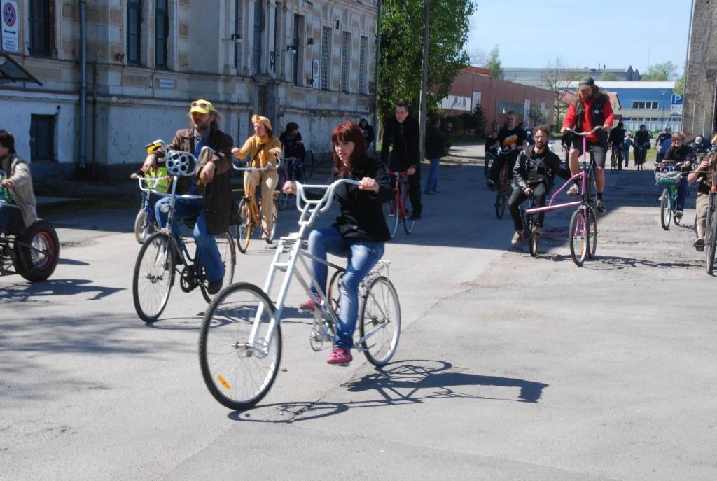 Liepājas festivālu "Līvas ciems" atklās ērmriteņu parāde