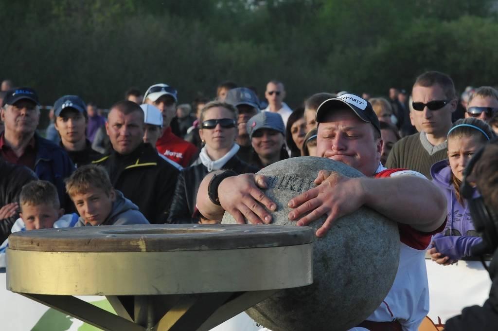 Plivda izcīna uzvaru Latvijas spēkavīru čempionāta pirmajā posmā