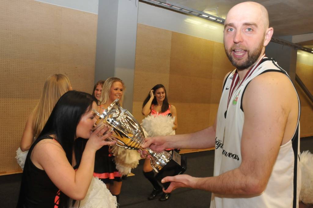 FOTO: "Liepājas lauvas" izcīna Latvijas Basketbola līgas bronzas godalgas