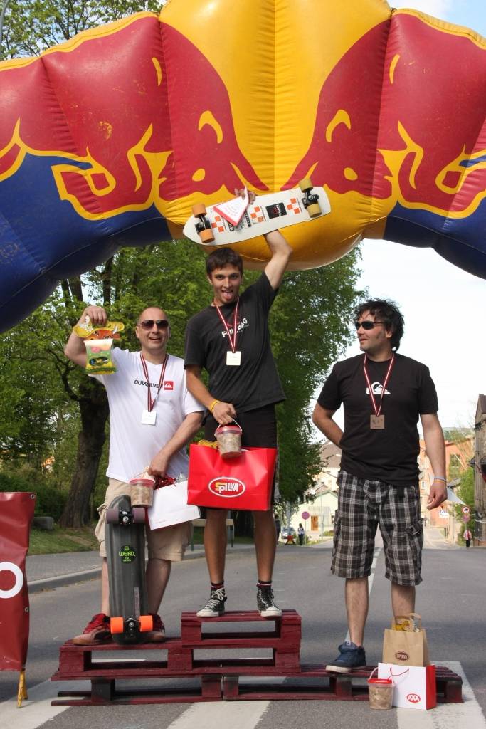 "O.S.S.G." skeitbordisti izcīna godalgas Latvijas kausa izcīņas pirmajā posmā
