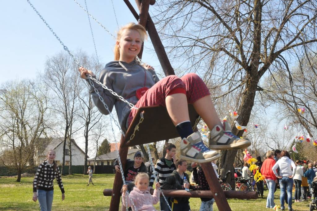 FOTO: Grobiņnieki svin Lieldienas