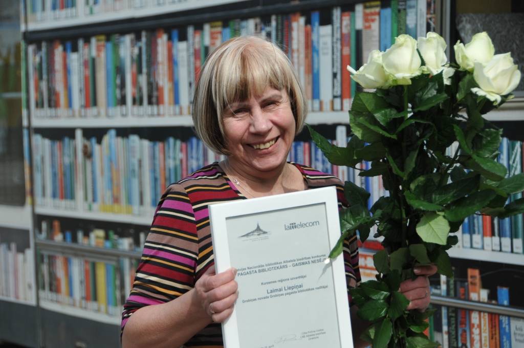  "Gaismas nesēja 2013" balvu no Kurzemes saņems Grobiņas pagasta bibliotēkas vadītāja Laima Liepiņa