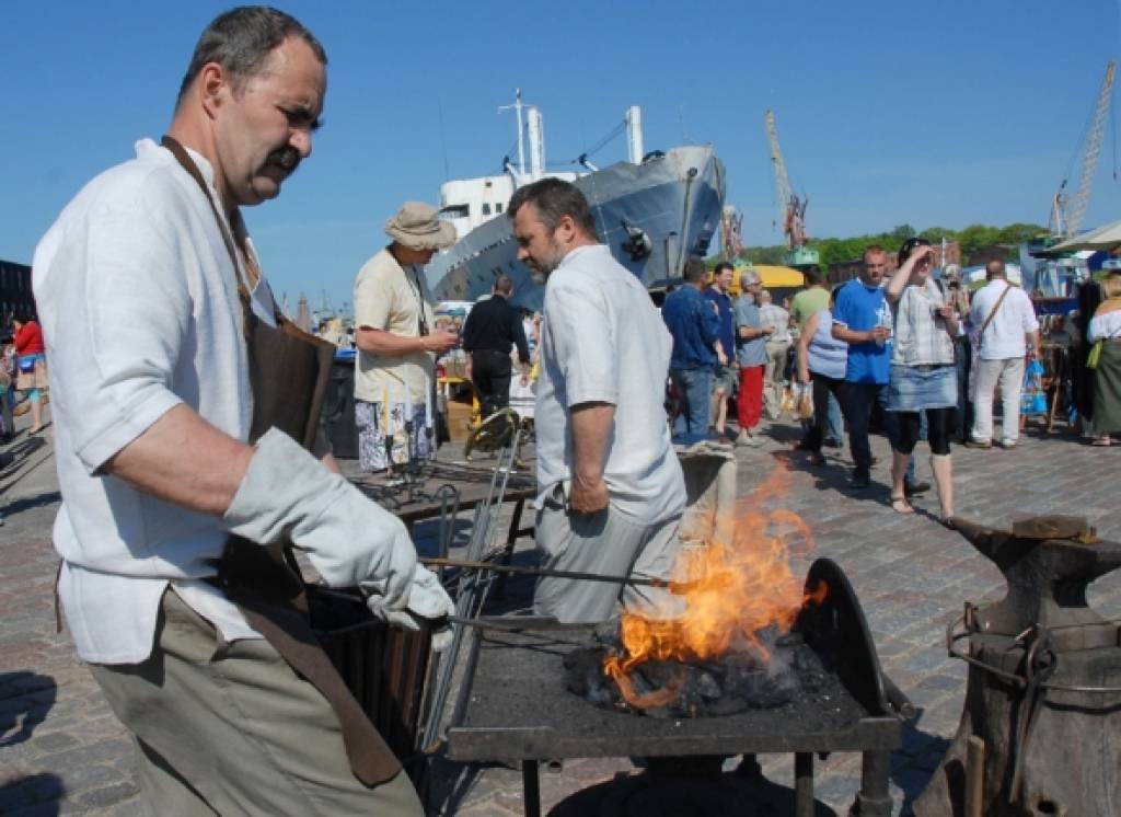 Amatniekus aicina pieteikties festivālam "Līvas ciems"