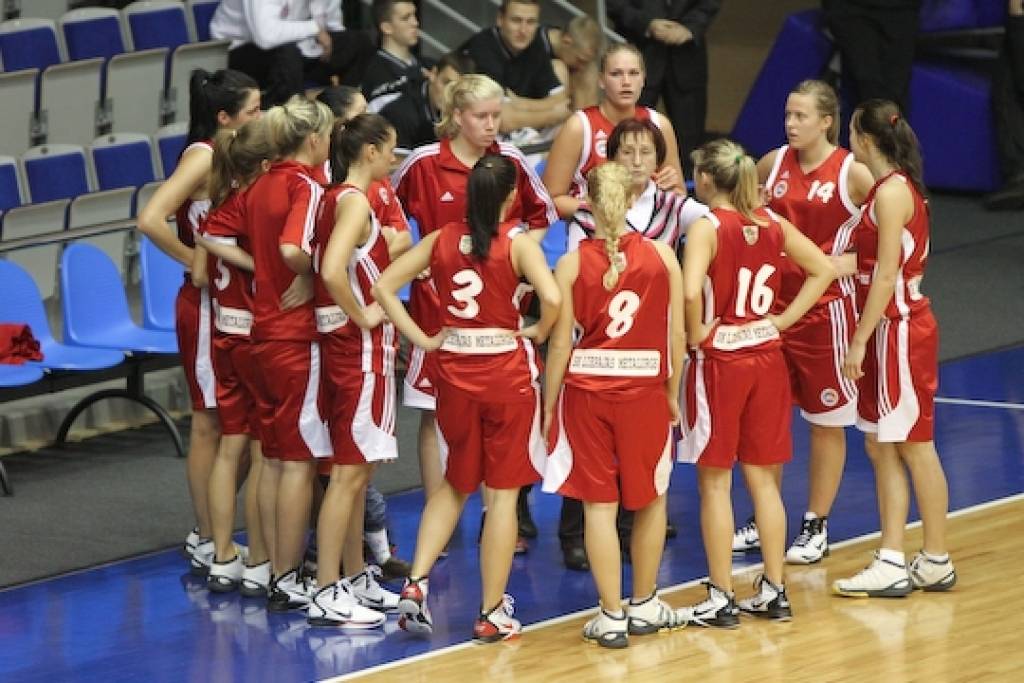 „Liepājas metalurga” basketbolistes uzņems savas sīvākās konkurentes