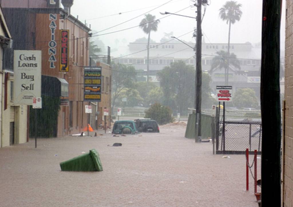 Austrālijā spēcīgas lietusgāzes var turpināties mēnešiem ilgi