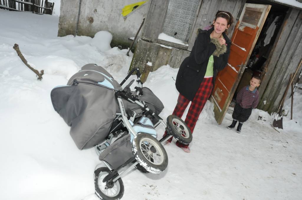 Sakostā bērna māte: "Ja es būtu dzērusi, bērnu laukā nebūtu vedusi"