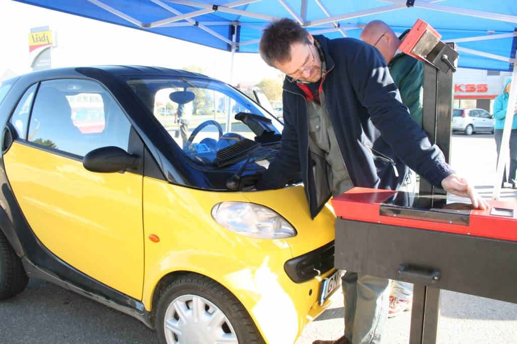 Liepājā aktīvi izmanto iespēju pārbaudīt autogaismas 