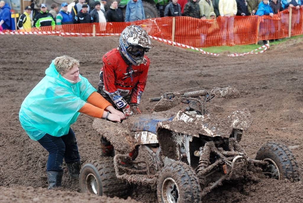 FOTO: Komanda "Motosports Elkšņi Racing Team" uzvar "Superkausa" pēdējā posmā