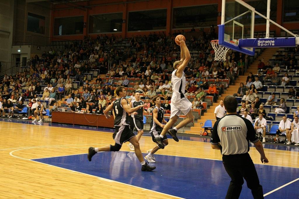 Liepājas Olimpisko centru augsti novērtē citu valstu basketbola klubi