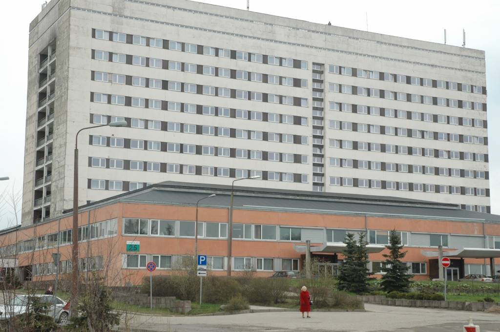 Veselības inspekcija veikusi pārbaudi Liepājas reģionālajā slimnīcā, kur žurka sakoda jauno māmiņu