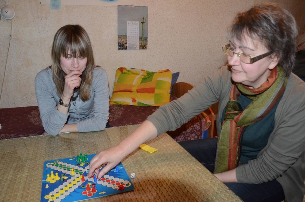 FOTO, VIDEO: Daina Vanaga Uldiņkausa priekšpēdējā posmā paliek pēdējā un zaudē līderpozīcijas