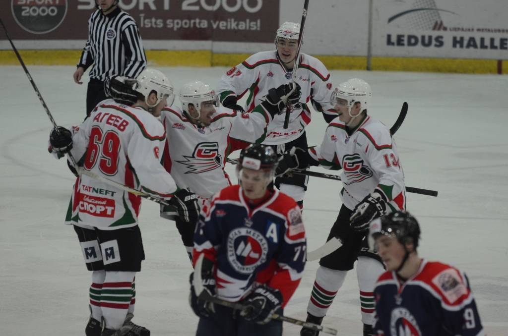 FOTO: "Liepājas metalurga" hokejistiem zaudējums izšķirošajā MHL B grupas ceturtdaļfināla spēlē