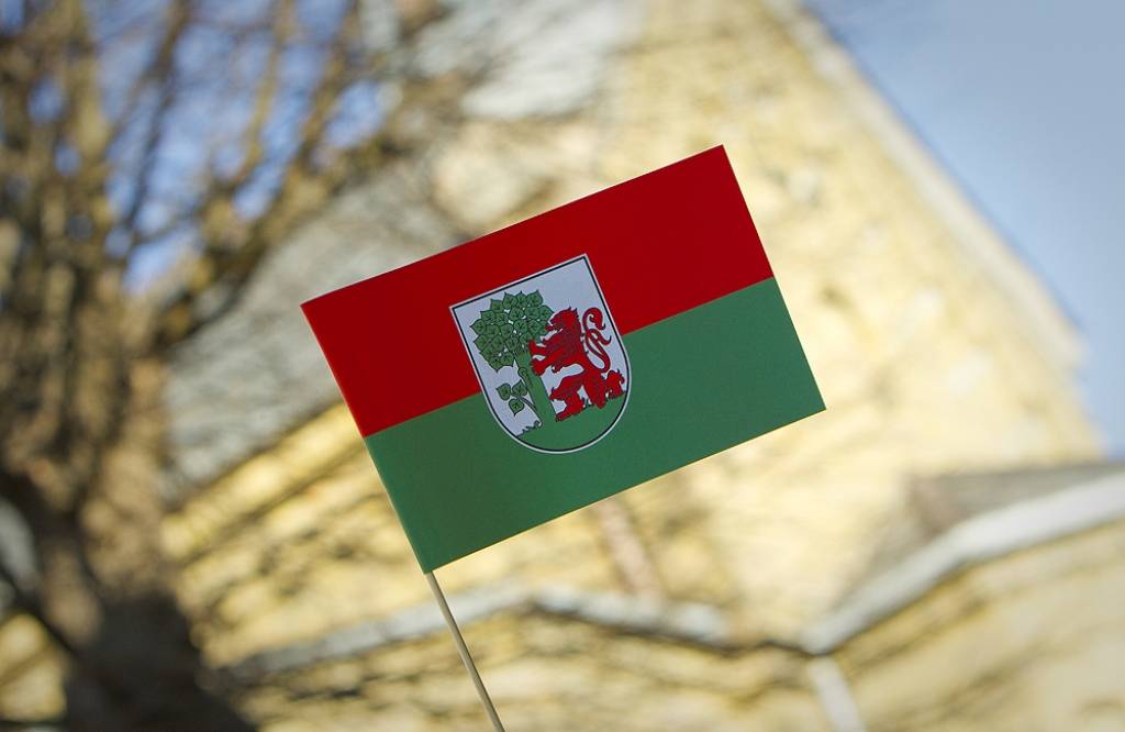 Liepājas dzimšanas dienā iedzīvotājus aicina pie mājām pacelt karogus