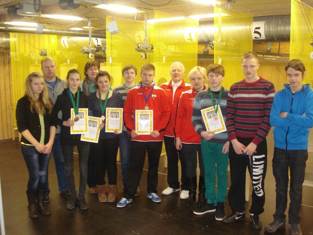 Aizputes ložu šāvēji izcīna godalgas Igaunijā