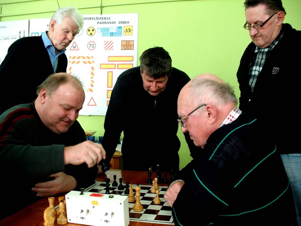 FOTO: Andris Ivanovs uzvar Ātrspēles kausa izcīņas trešajā kārtā