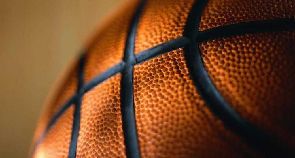 Sāksies pusfināla cīņas pilsētas basketbola čempionātā