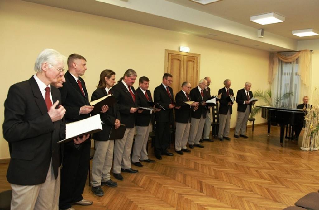 Aicina uz romantiski humoristisku koncertu "Ak, sievietes..."