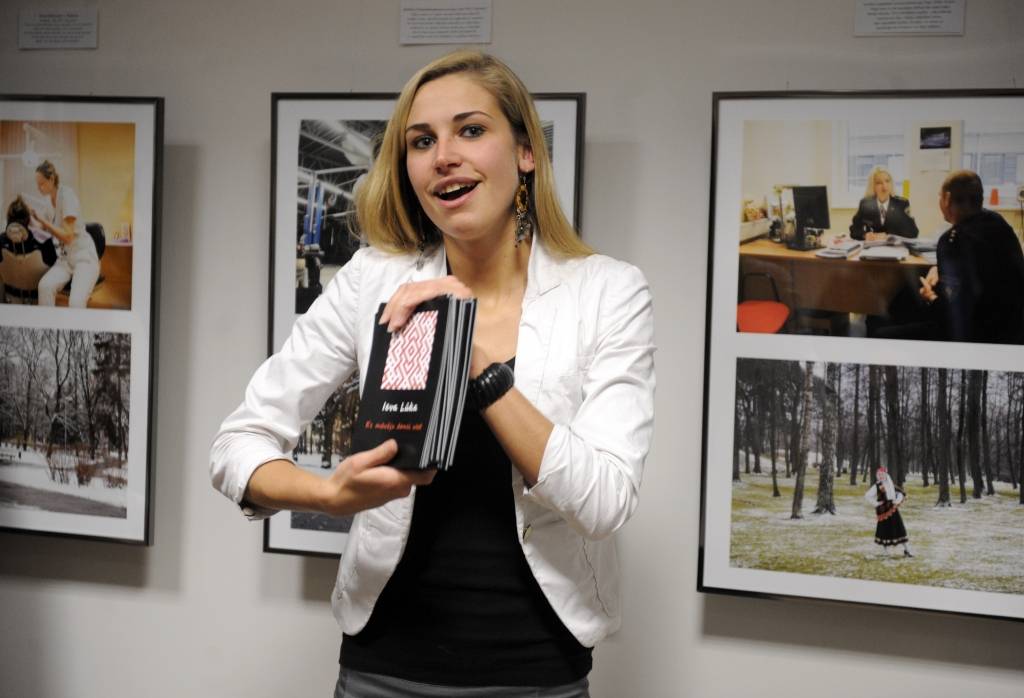 Fotoizstādes "Es mācēju danci vest" atklāšana