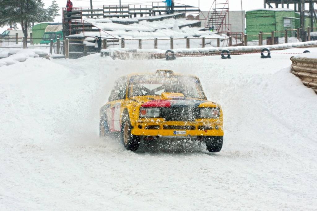 Supersprintā ziemas posmu līderi veido pārsvaru