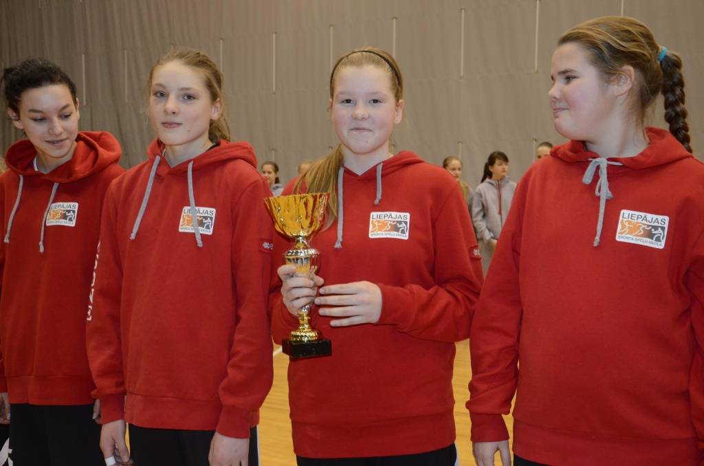 FOTO: Liepājnieces izcīna sudraba medaļas Eiropas Jaunatnes basketbola līgā