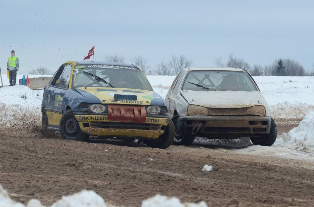 FOTO: Vecpilī uzvar Ēķis un Strēlis, Džeriņam trešā vieta