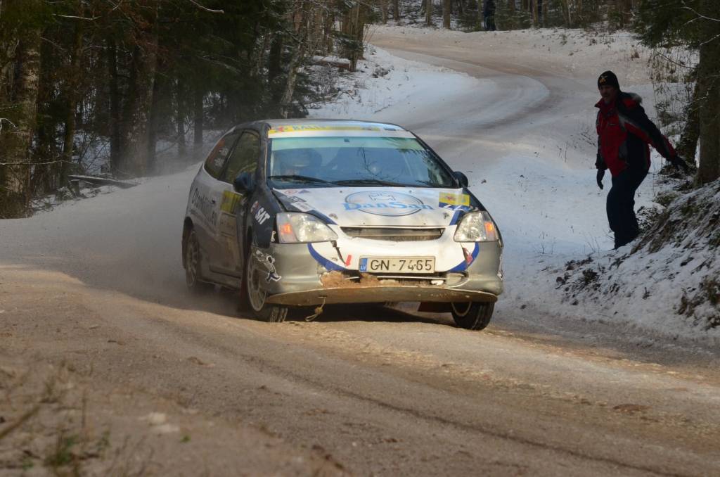 Mārcis Ķenavs izstājas Latvijas autorallija čempionāta otrajā posmā