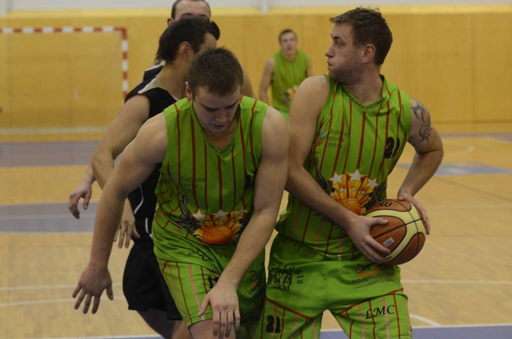 Bārta un Priekule uzvar Lejaskurzemes novadu meistarsacīkšu basketbolā spēlē