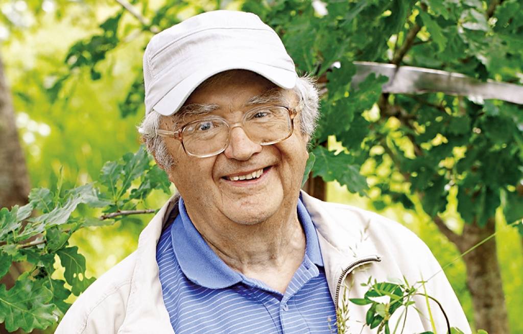 Panorāmas veterāns: Darbīgais latvietis ir atradināts no darba
