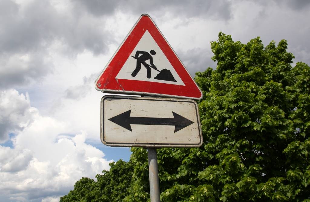 Līgotāju ievērībai: Uz vairākiem autoceļiem turpinās remontdarbi