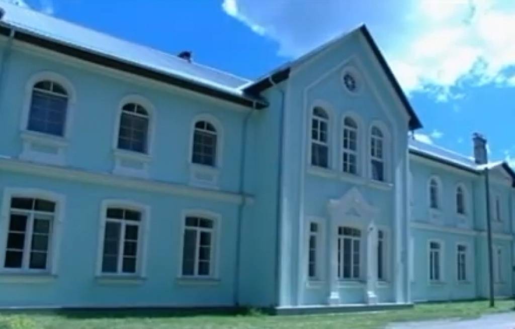 Aknīstes slimnīcas pacients mirst pēc kautiņa smēķētavā. Kurš atbildīgs?
