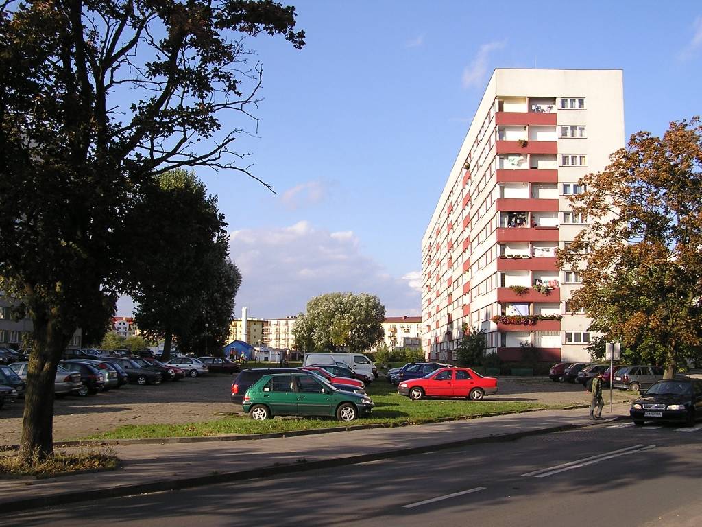 Laikraksts: auto labāk uz nedēļu nolikt garāžā