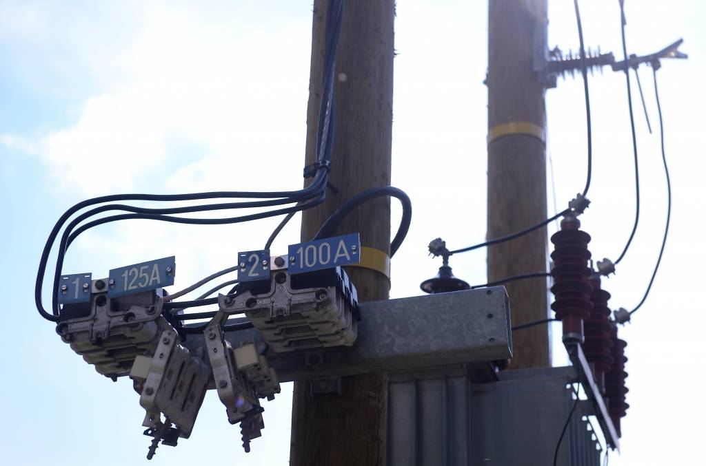 Nevar atrast vainīgo elektrības cenu lēcienā