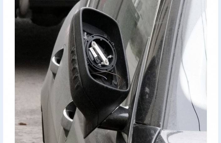 Liepājā apskādē BMW automašīnas