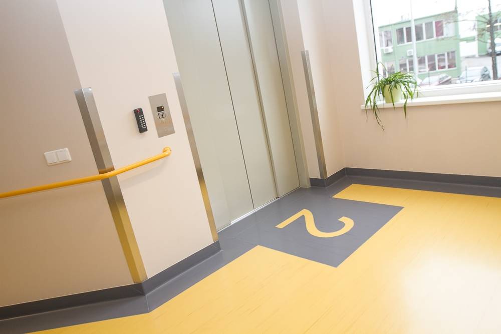 Atklāta pēdējos 30 gados Latvijā pirmā jaunuzceltā senioru rezidence - "Dzintara melodija"