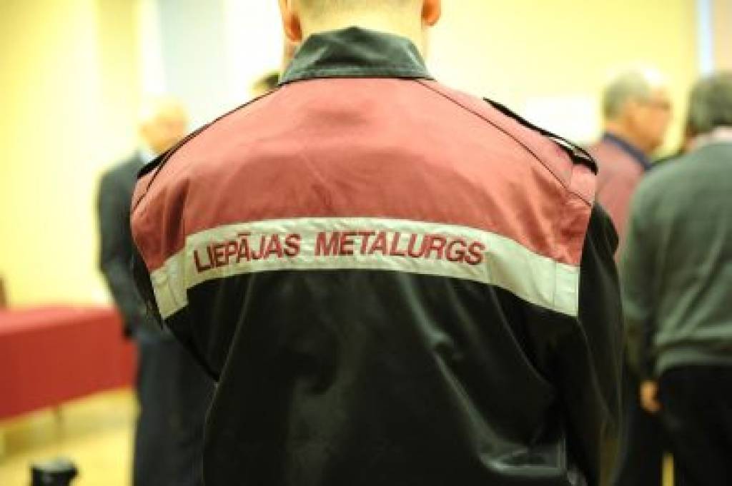 Metalurga akcionārs sašutis par tiesas lēmumu apķīlāt viņa īpašumu