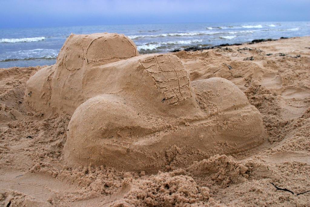 Notiks smilšu figūru festivāls