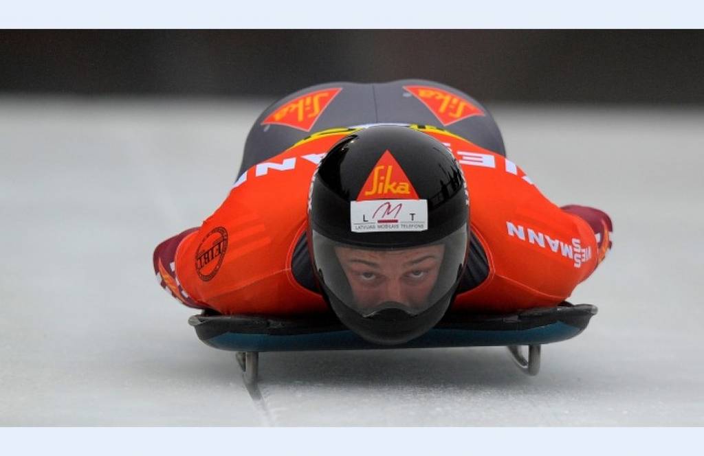 Brāļiem Dukuriem pirmā un trešā vieta Eiropas čempionātā skeletonā
