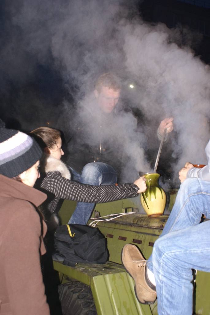 Liepājā Barikāžu laiku atcerēsies pie ugunskuriem