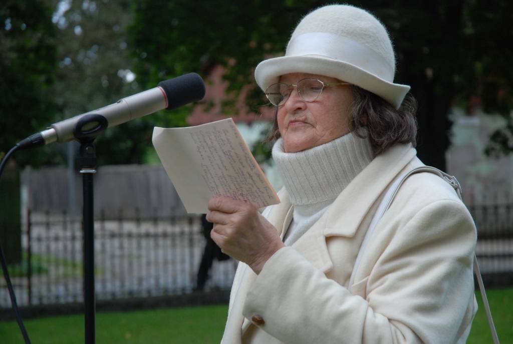 Aicina uz tikšanos ar Dzidru Šmiti