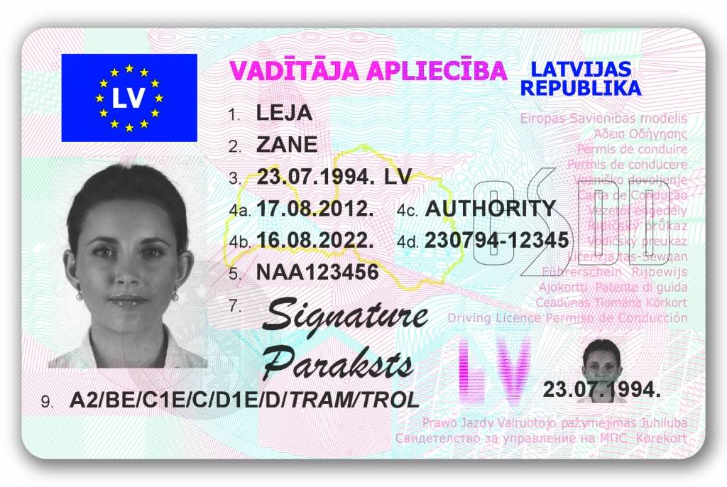Latvijā izsniedz jauna parauga autovadītāju apliecības