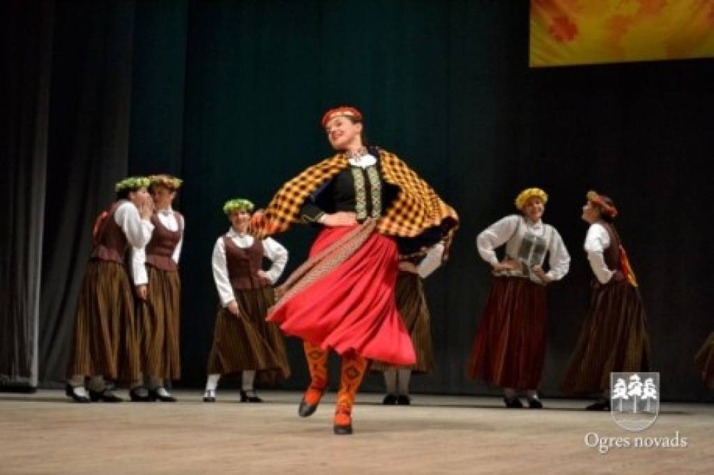 Tautas deju ansamblim "Rucavietis" godalgotas vietas