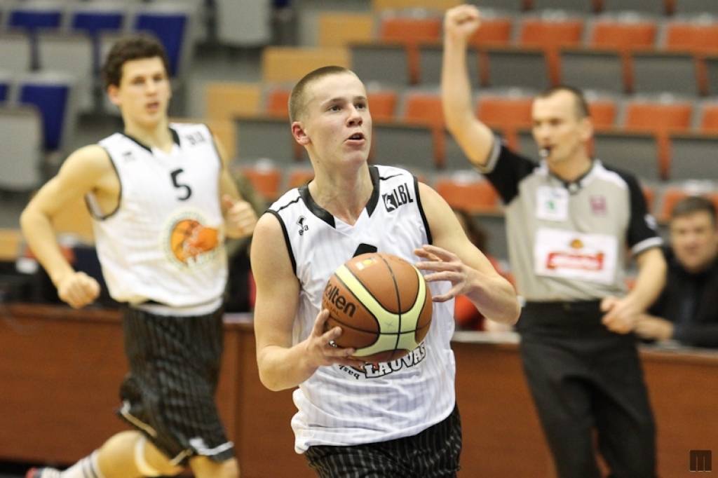 "Liepājas lauvas 2" uzņems "Vidzemes Augstskolas" basketbolistus