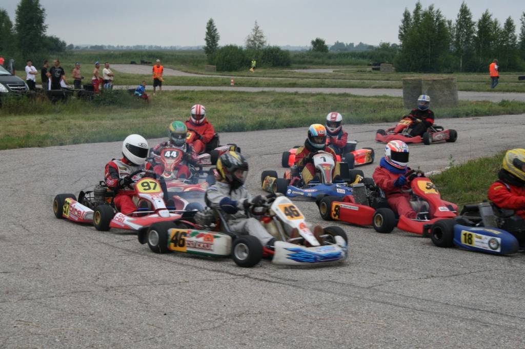 Aicina kartingistus uz sezonas noslēgumu