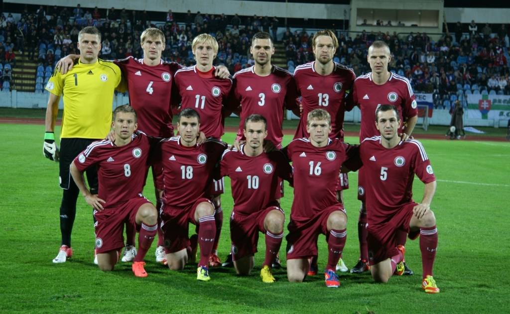 Latvijas futbola izlase piedzīvo trešo zaudējumu Pasaules kausa kvalifikācijas turnīrā