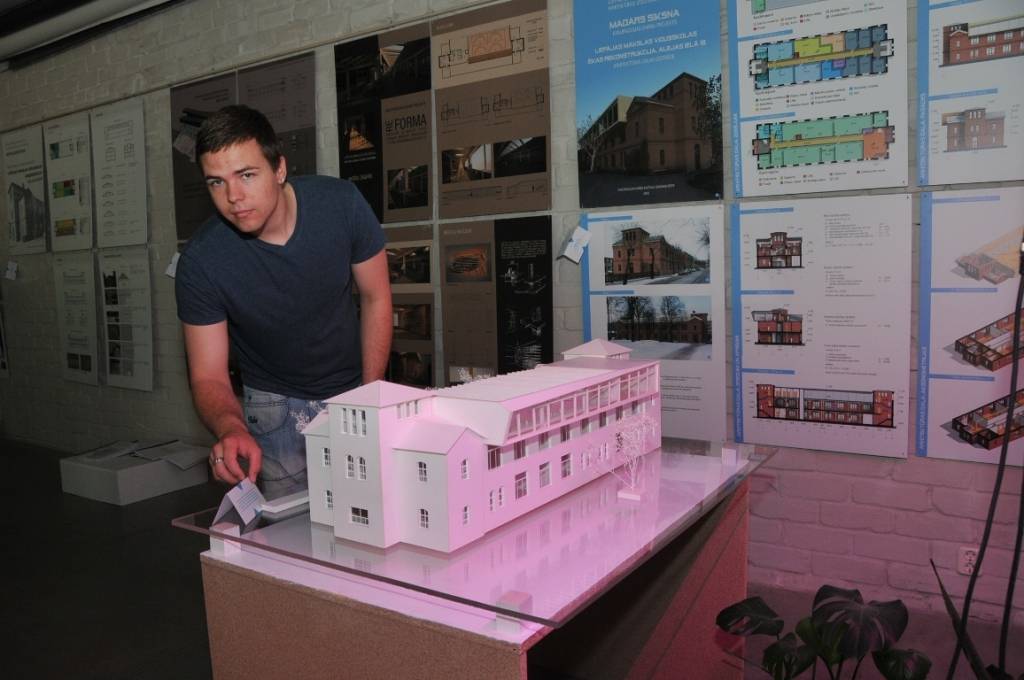 FOTO: Rāda paveikto