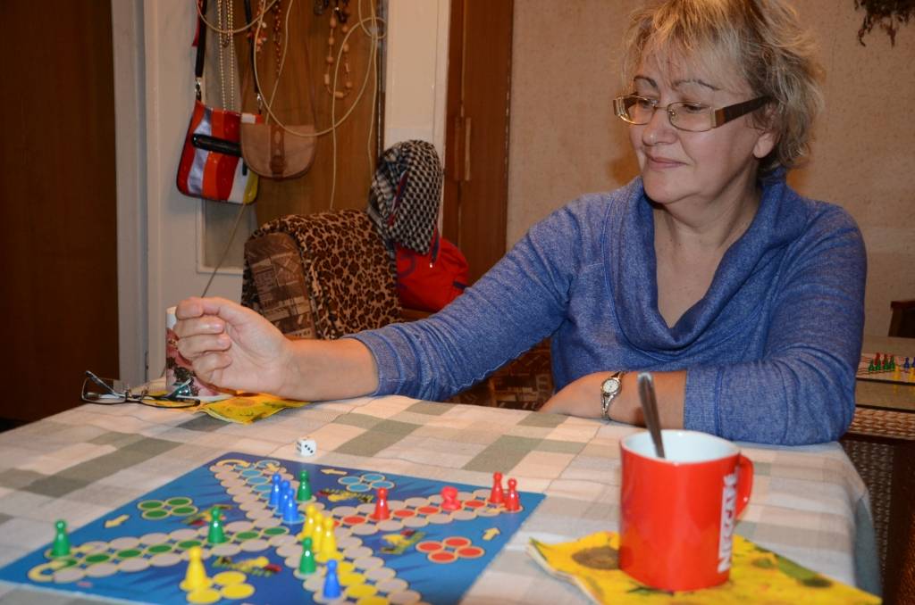 FOTO: Iveta Vanaga uzvar Uldiņkausa riču račā septītajā posmā