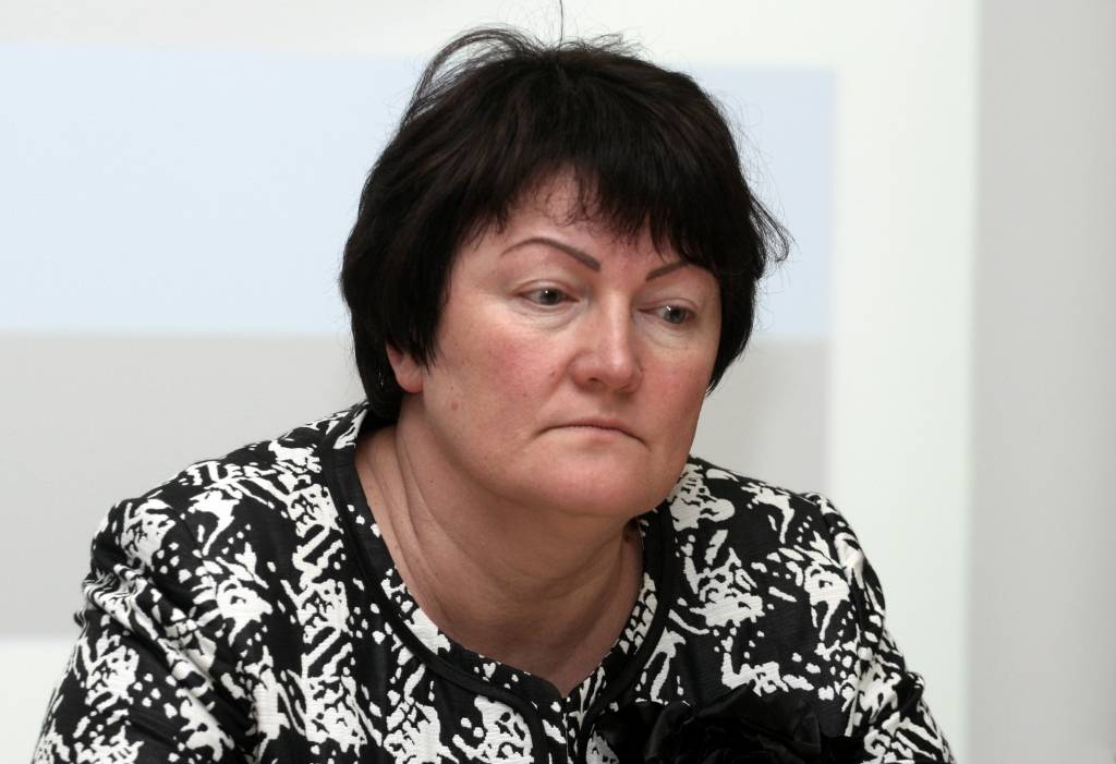 VID jaunās vadītājas amatam finanšu ministrs virzīs Pētersoni