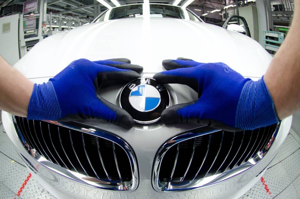 Apdrošinātāju statistika: Visbiežāk avārijas izraisa BMW un Lexus vadītāji